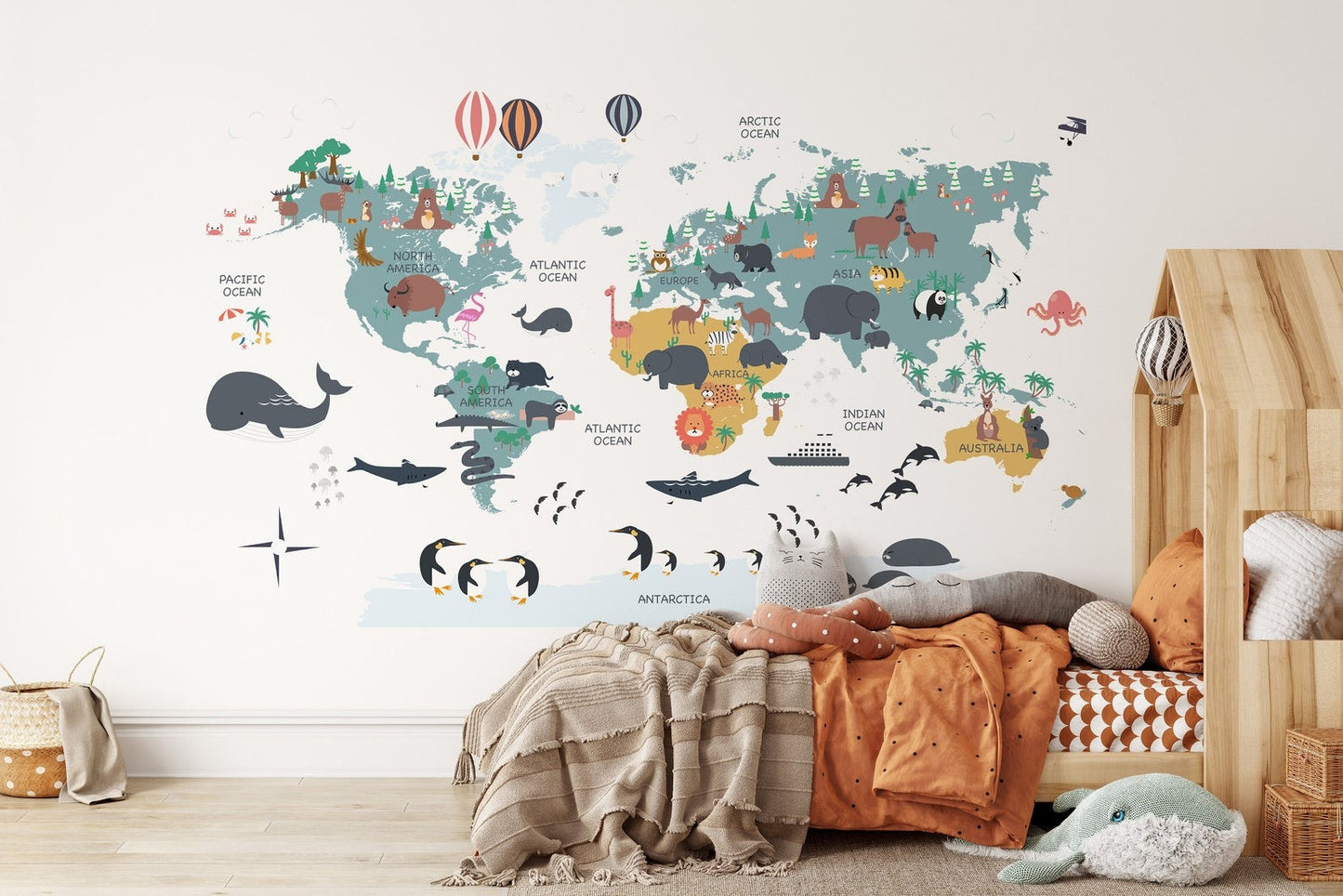Wall decals Children's world map Animals of the world